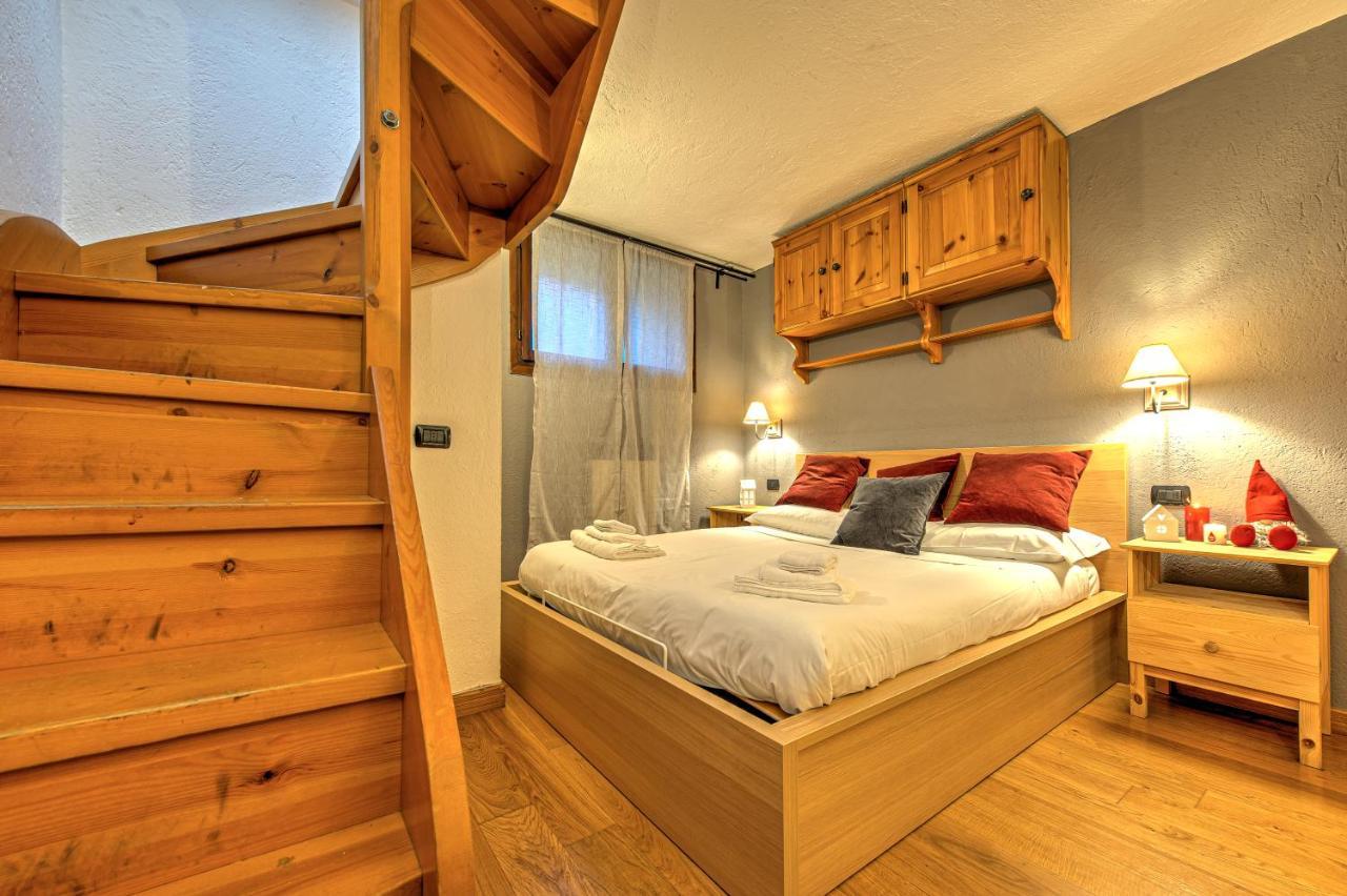 Casa Julie - Accogliente Rifugio Nella Quiete - Cour 0157 Apartment Courmayeur Exterior photo